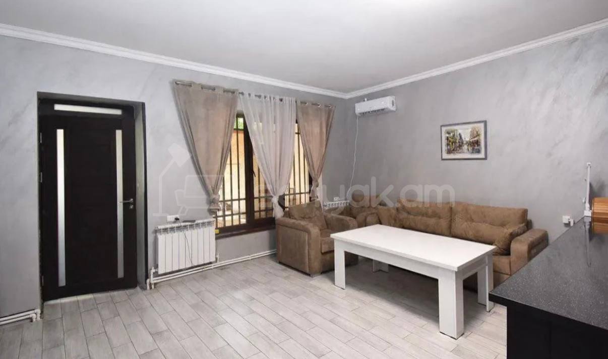 4 Սենյականոց Սեփական Տուն, 152քմ, Կապիտալ Վերանորոգված, Ավտոտնակով