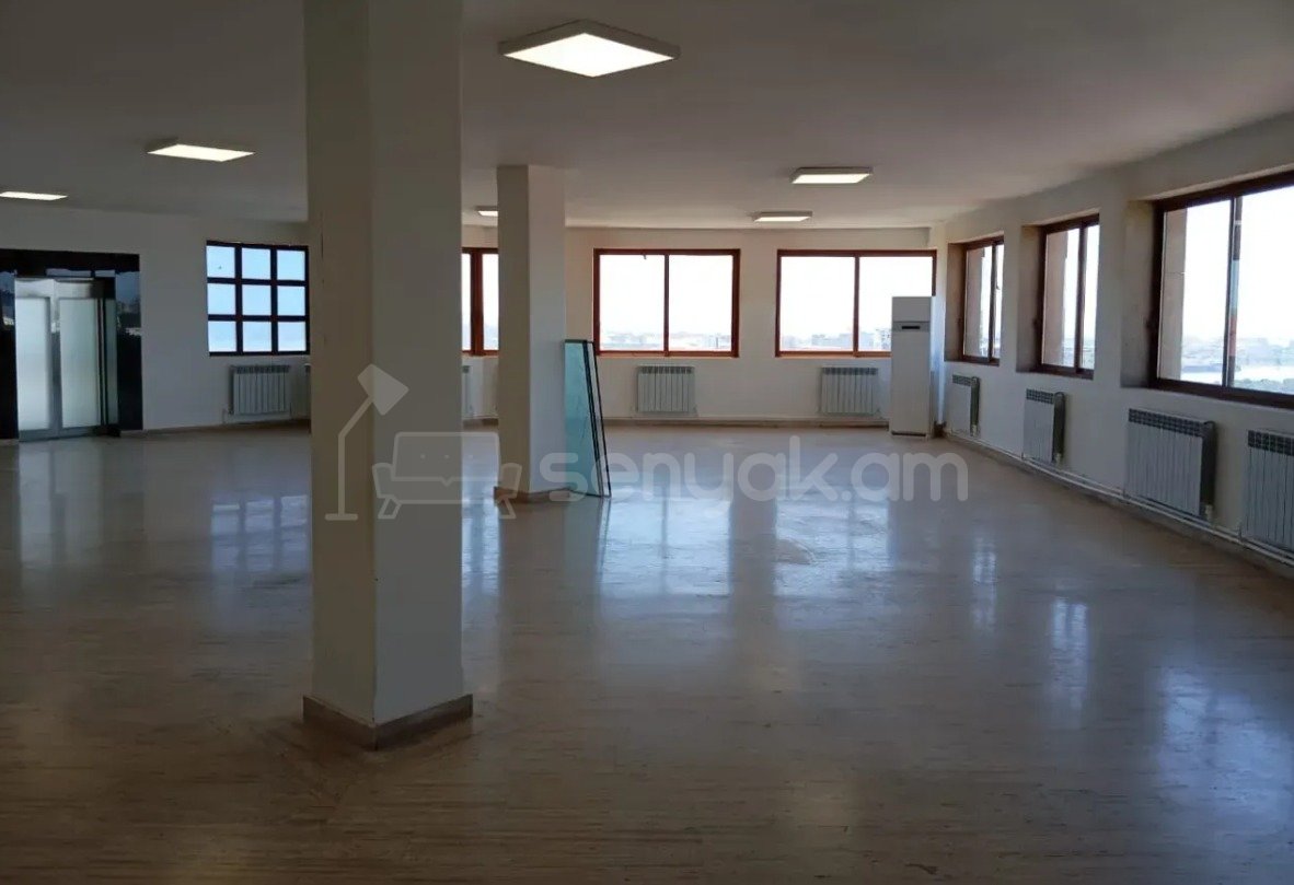 Կոմերցիոն Տարածք, 950քմ