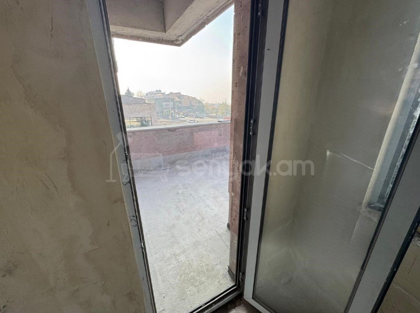 3 Սենյականոց Բնակարան Նորակառույցում, 91քմ, 2/11 հարկ, Զրոյական Վիճակում