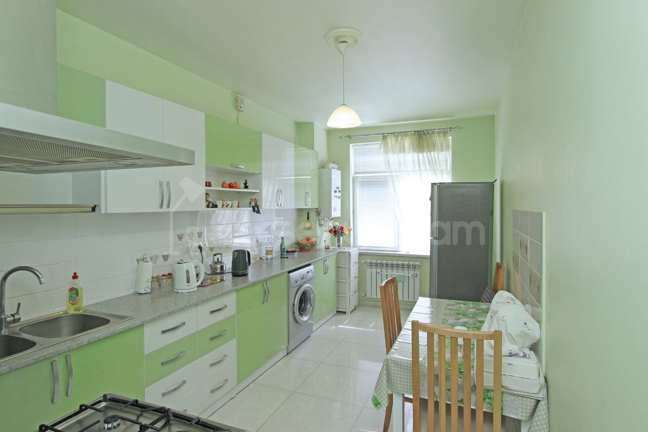 3 Սենյականոց Բնակարան Նորակառույցում, 73քմ, 4/12 հարկ, Կապիտալ Վերանորոգված