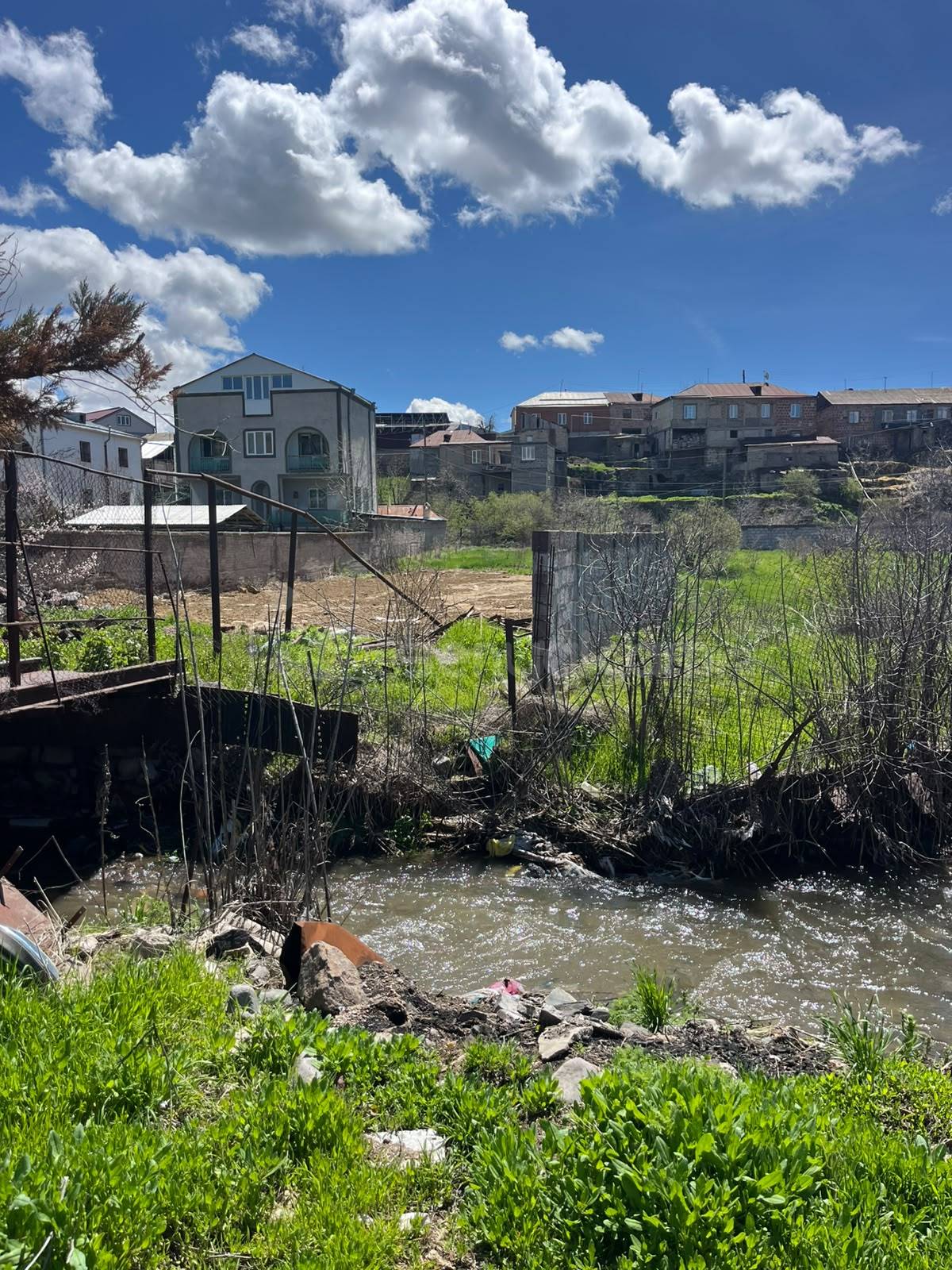 Բնակելի Նշանակության Հողատարածք, 930քմ, Էլեկտրականությամբ