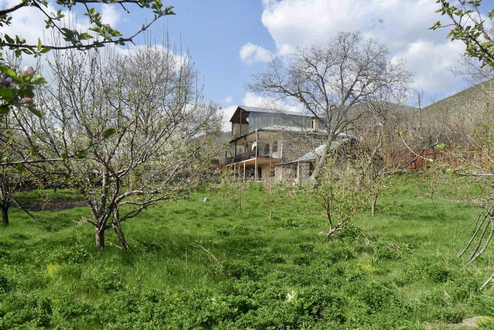 6 Սենյականոց Սեփական Տուն, 405քմ, Նորմալ Վիճակում, Ավտոտնակով