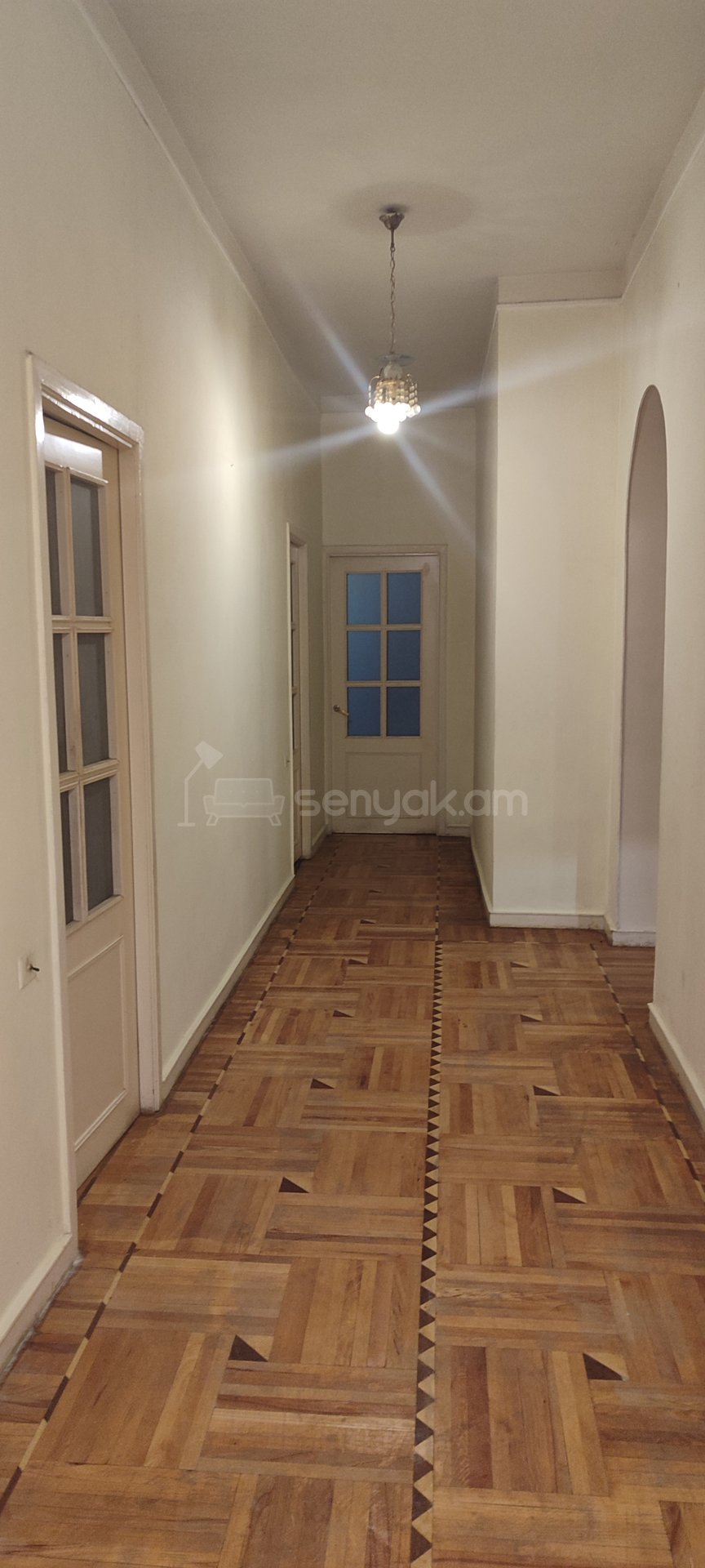 6 Սենյականոց Սեփական Տուն, 405քմ, Նորմալ Վիճակում, Ավտոտնակով
