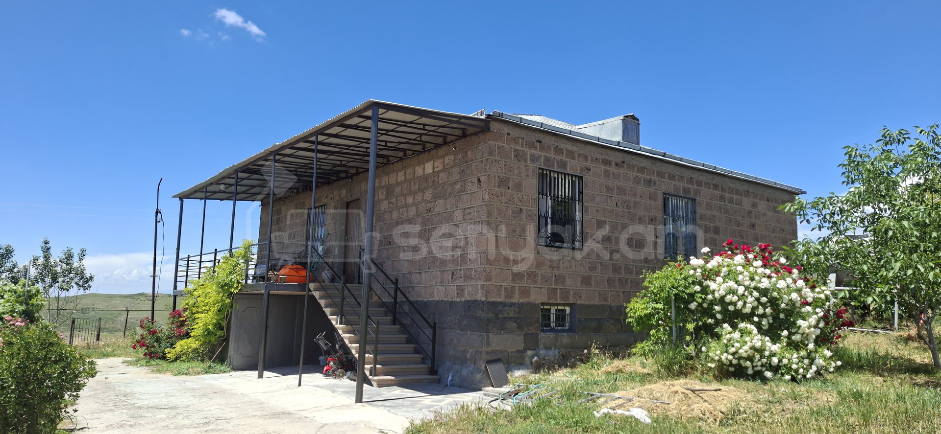 4 Սենյականոց Սեփական Տուն, 275քմ, Կապիտալ Վերանորոգված