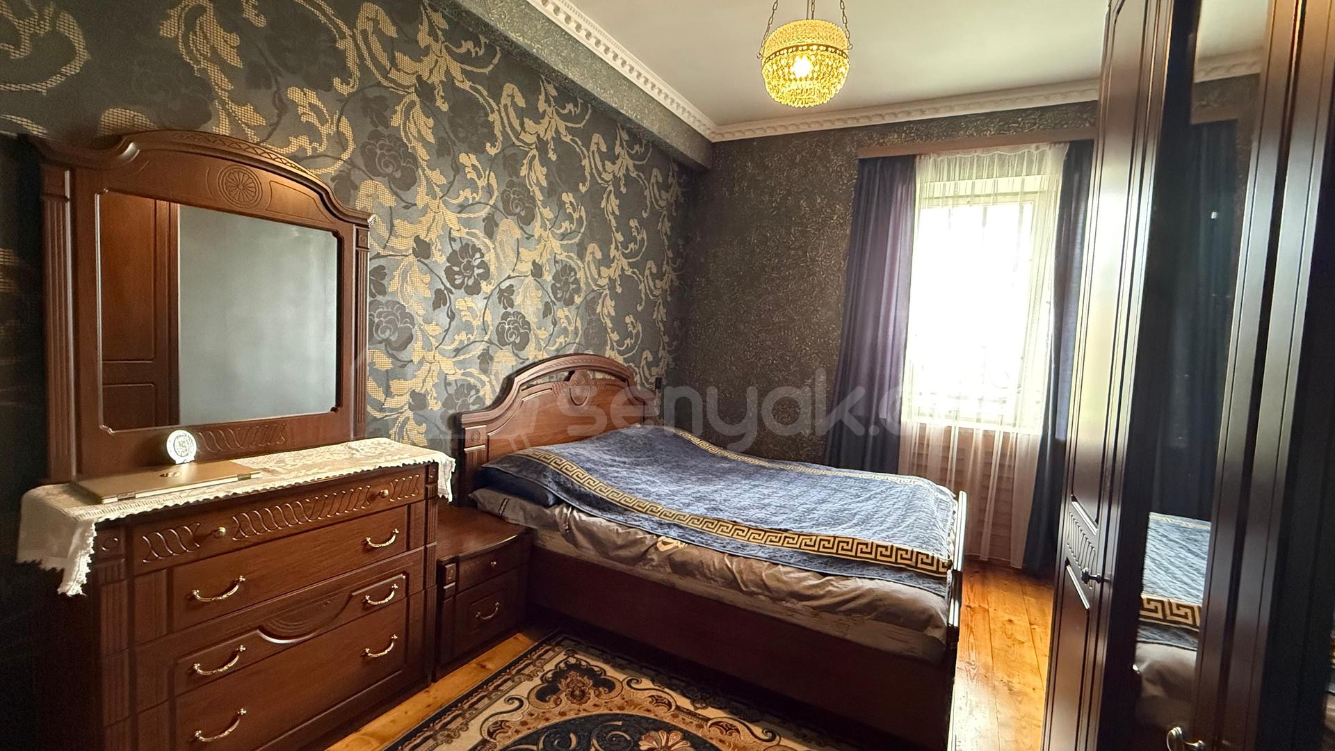 4 Սենյականոց Սեփական Տուն, 275քմ, Կապիտալ Վերանորոգված