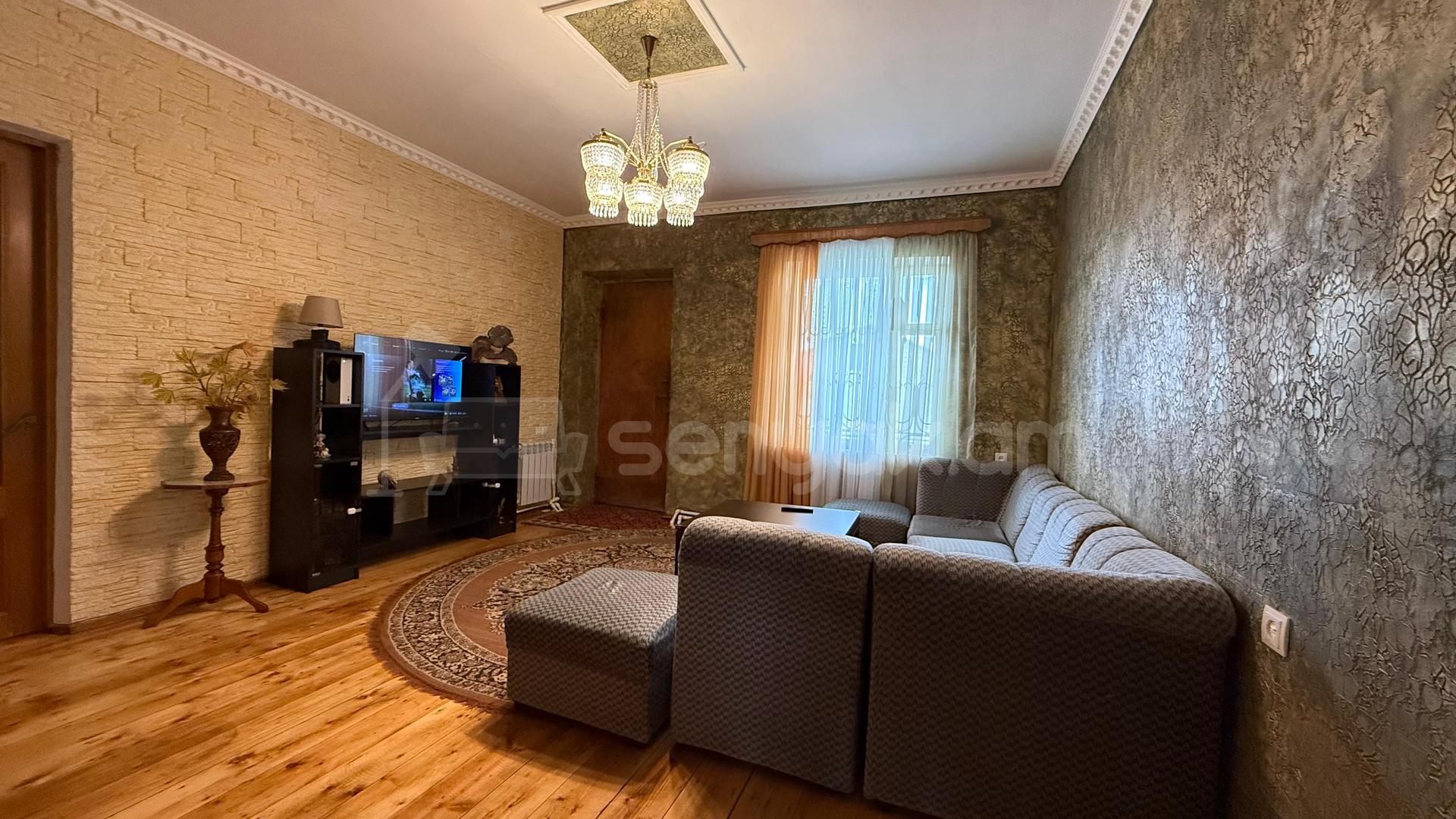 4 Սենյականոց Սեփական Տուն, 275քմ, Կապիտալ Վերանորոգված