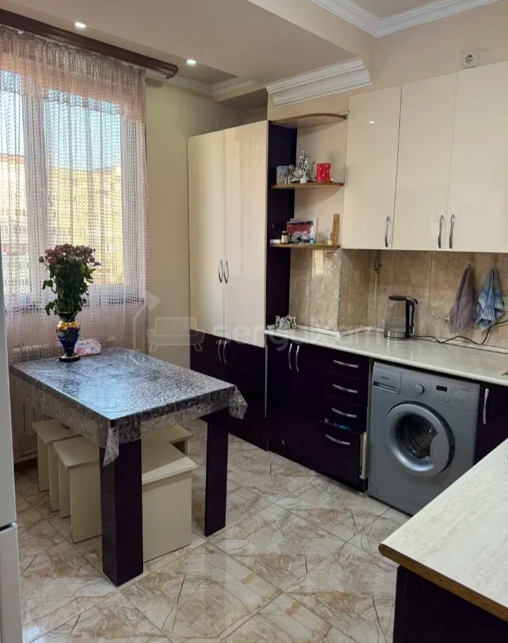3 Սենյականոց Բնակարան, 80քմ, 7/10 հարկ, Դիզայներական Վերանորոգված