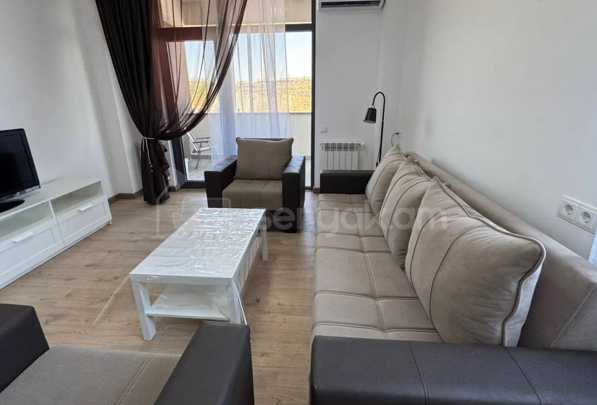 3 Սենյականոց Բնակարան, 104քմ, 8/18 հարկ, Դիզայներական Վերանորոգված