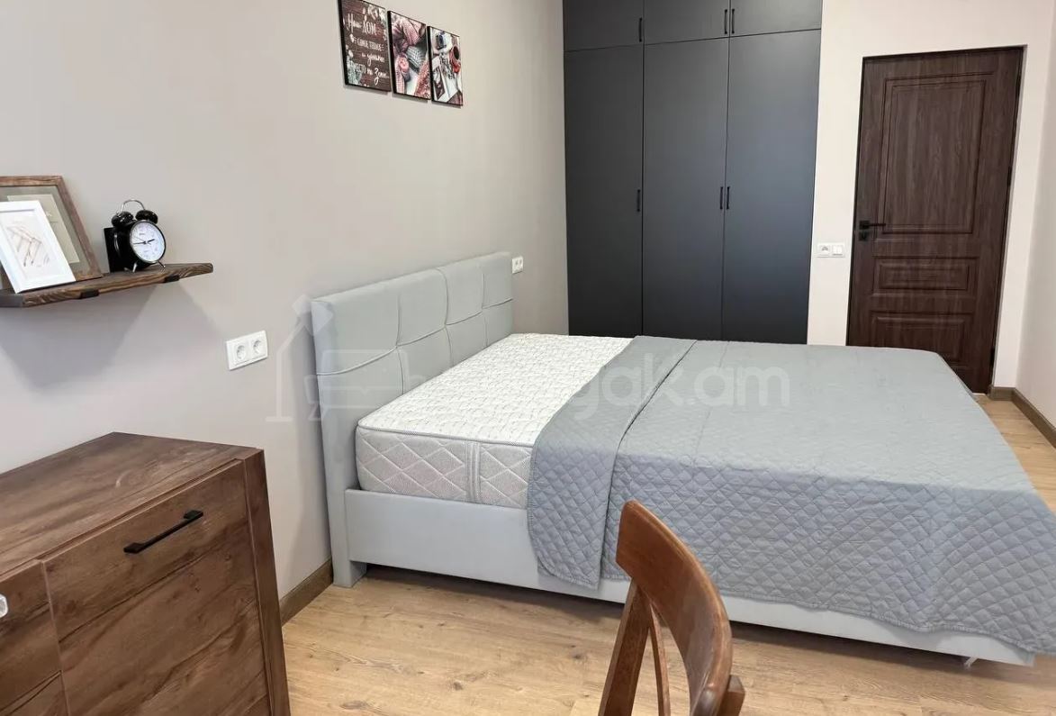 3 Սենյականոց Բնակարան, 104քմ, 8/18 հարկ, Դիզայներական Վերանորոգված