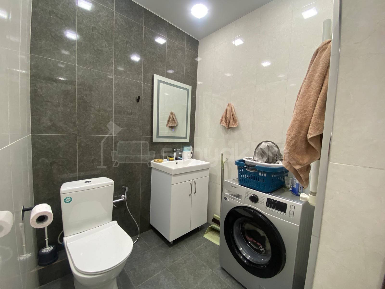 3 Սենյականոց Բնակարան, 104քմ, 8/18 հարկ, Դիզայներական Վերանորոգված