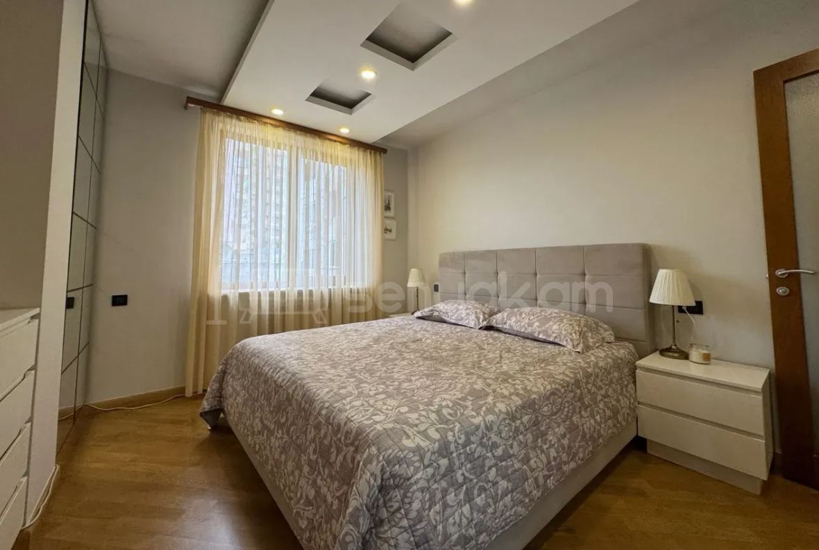 3 Սենյականոց Բնակարան, 80քմ, 3/9 հարկ, Դիզայներական Վերանորոգված, Կահավորված