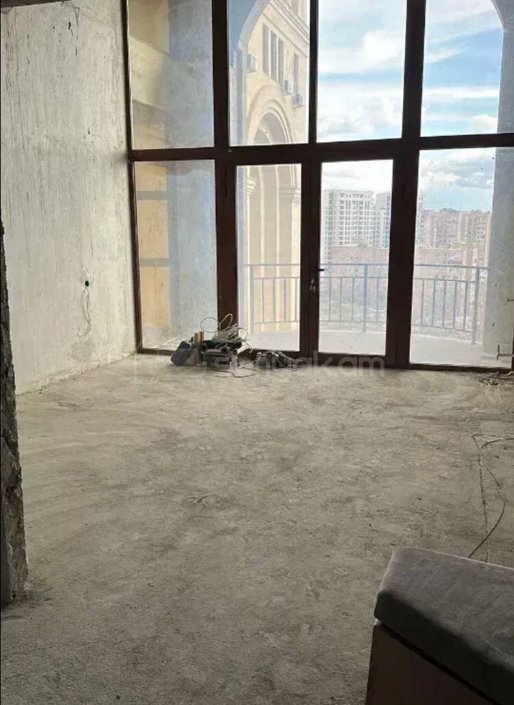 5 Սենյականոց Բնակարան Նորակառույցում, 210քմ, 10/14 հարկ, Զրոյական Վիճակում