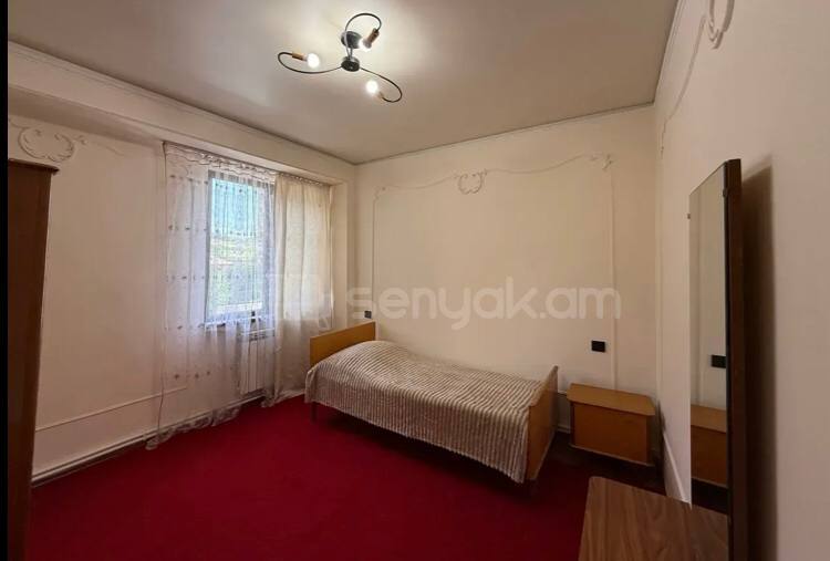 4 Սենյականոց Բնակարան, 88քմ, 7/9 հարկ, Կոսմետիկ Վերանորոգված, Կահավորված