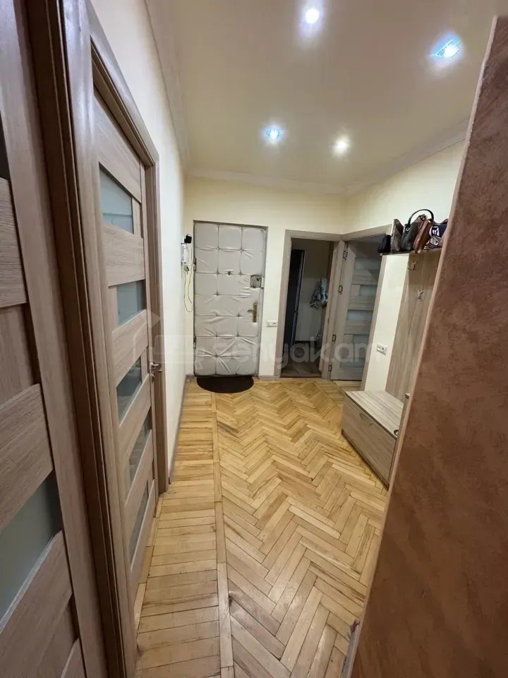 3 Սենյականոց Բնակարան, 76քմ, 8/9 հարկ, Կապիտալ Վերանորոգված