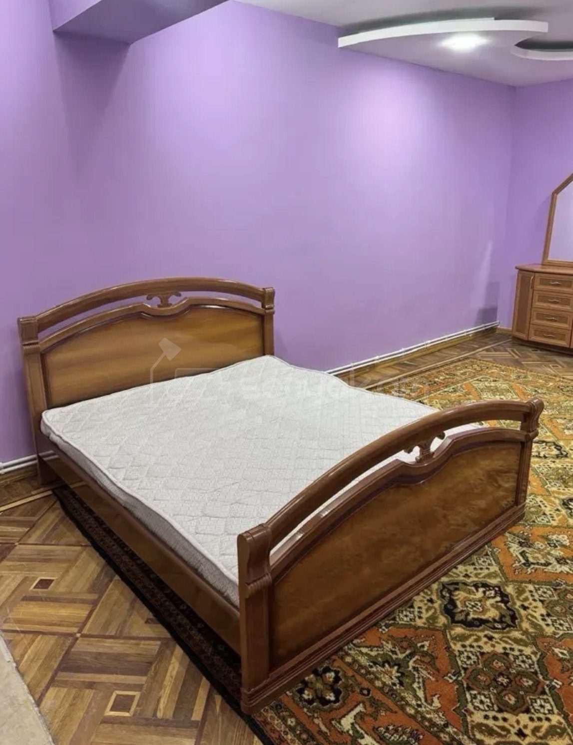 4 Սենյականոց Բնակարան Քարե Շենքում, 130քմ, 1/5 հարկ, Կապիտալ Վերանորոգված, Կահավորված