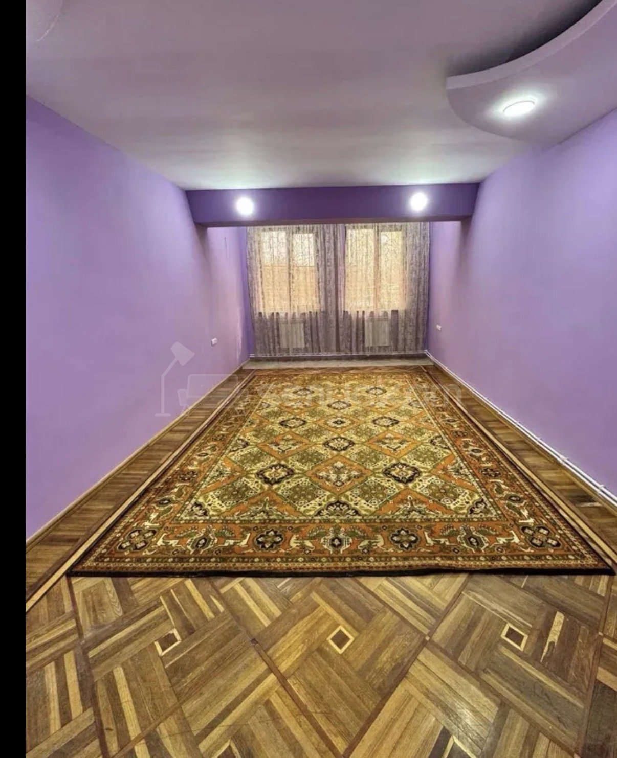 4 Սենյականոց Բնակարան Քարե Շենքում, 130քմ, 1/5 հարկ, Կապիտալ Վերանորոգված, Կահավորված