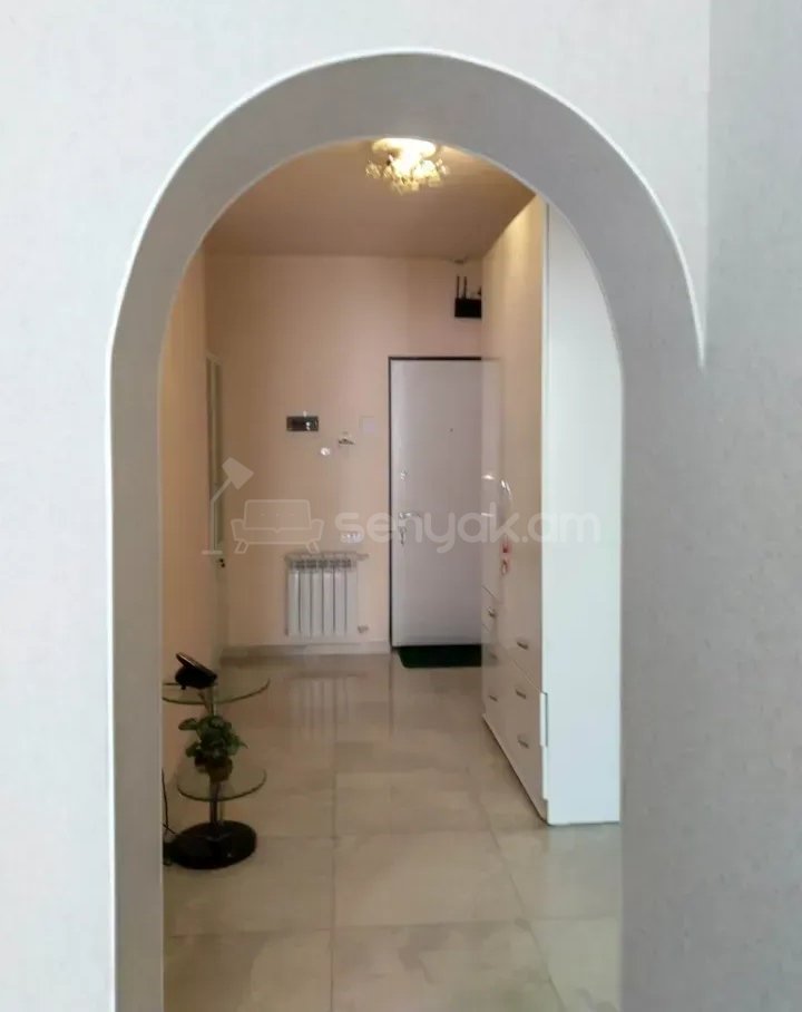 3 Սենյականոց Բնակարան Նորակառույցում, 73քմ, 4/12 հարկ, Կապիտալ Վերանորոգված