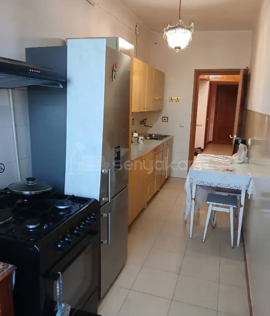 2 Սենյականոց Բնակարան Քարե Շենքում, 72քմ, 3/5 հարկ, Կոսմետիկ Վերանորոգված