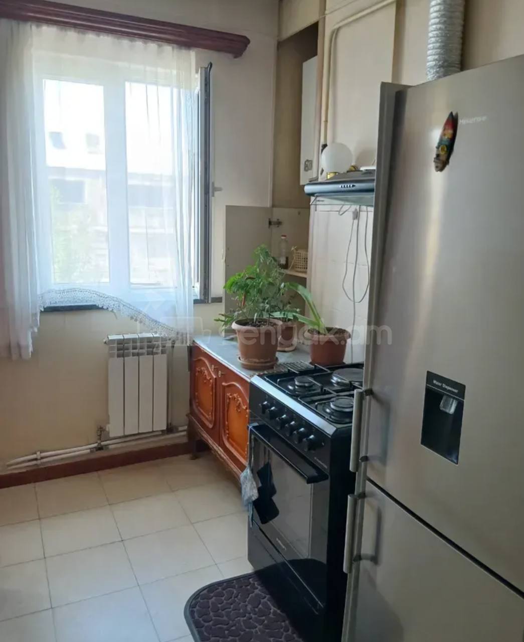 2 Սենյականոց Բնակարան Քարե Շենքում, 72քմ, 3/5 հարկ, Կոսմետիկ Վերանորոգված
