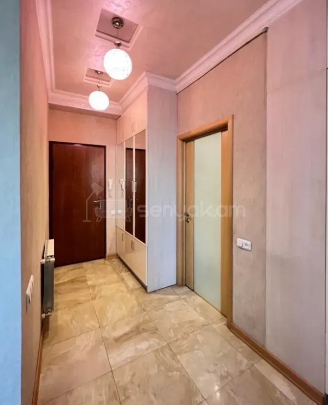 2 Սենյականոց Բնակարան Նորակառույցում, 63քմ, 6/9 հարկ, Կապիտալ Վերանորոգված