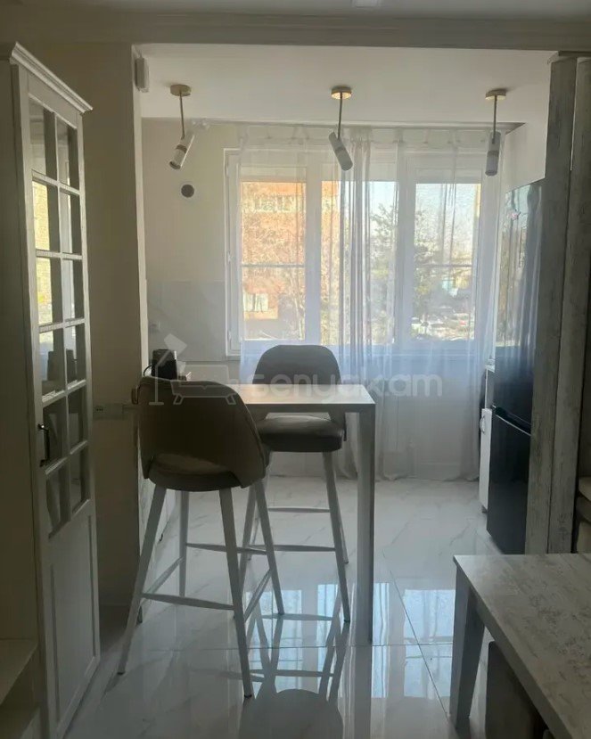 1 Սենյականոց Բնակարան, 45քմ, 3/9 հարկ, Դիզայներական Վերանորոգված