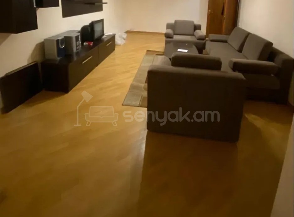 2 Սենյականոց Բնակարան Քարե Շենքում, 50քմ, 4/5 հարկ, Կապիտալ Վերանորոգված