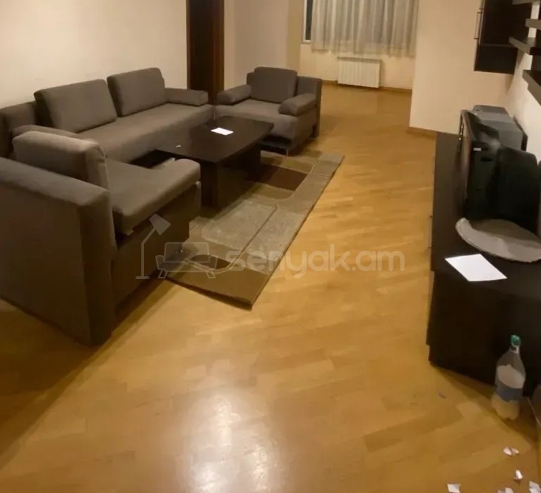 2 Սենյականոց Բնակարան Քարե Շենքում, 50քմ, 4/5 հարկ, Կապիտալ Վերանորոգված