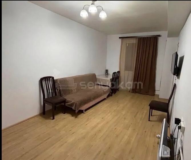 2 Սենյականոց Բնակարան, 36քմ, 5/9 հարկ, Կոսմետիկ Վերանորոգված