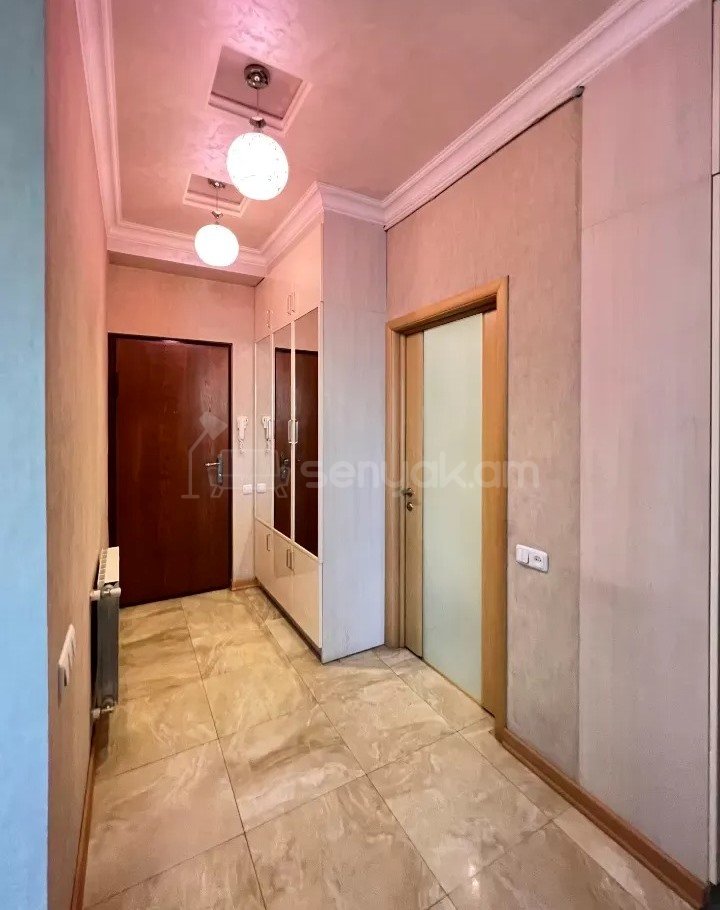 2 Սենյականոց Բնակարան Նորակառույցում, 63քմ, 6/9 հարկ, Կապիտալ Վերանորոգված