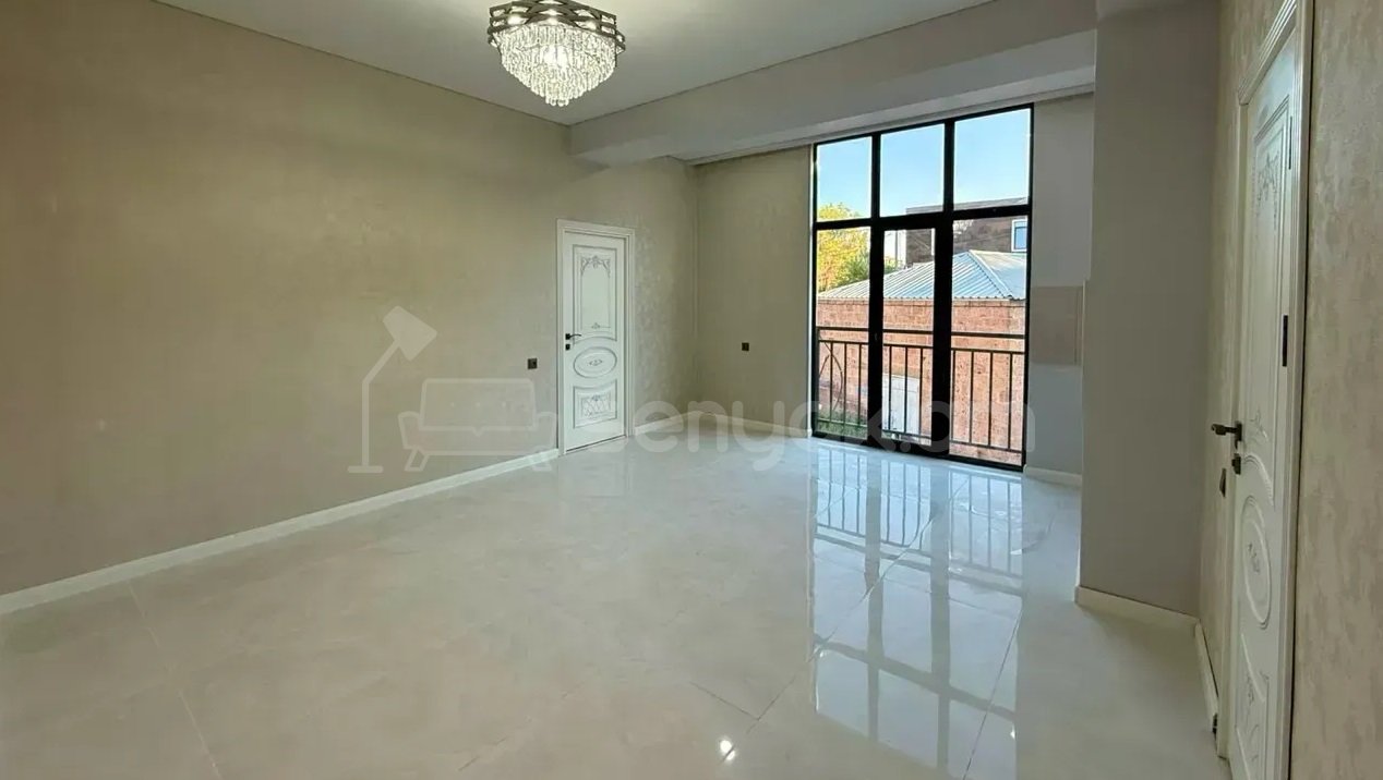 2 Սենյականոց Բնակարան, 48քմ, 2/7 հարկ, Կապիտալ Վերանորոգված