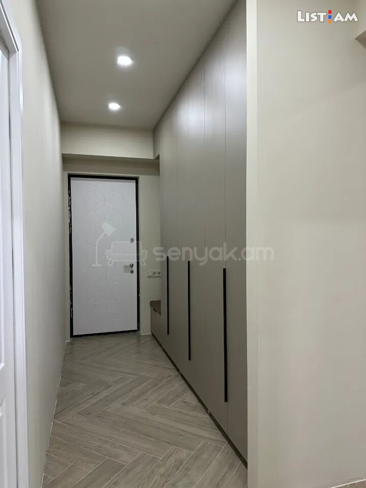 3 Սենյականոց Բնակարան Նորակառույցում, 67քմ, 3/12 հարկ, Կապիտալ Վերանորոգված