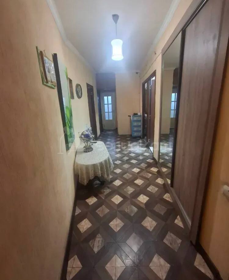 3 Սենյականոց Բնակարան, 73քմ, 9/9 հարկ, Կոսմետիկ Վերանորոգված