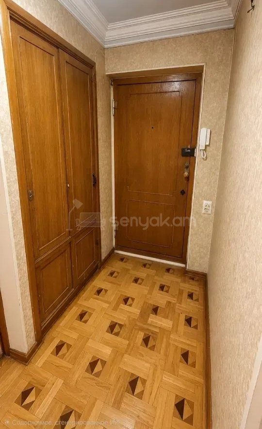 3 Սենյականոց Բնակարան, 78քմ, 2/4 հարկ, Նորմալ Վիճակում