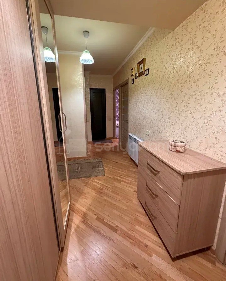 4 Սենյականոց Բնակարան, 80քմ, 2/16 հարկ, Կապիտալ Վերանորոգված