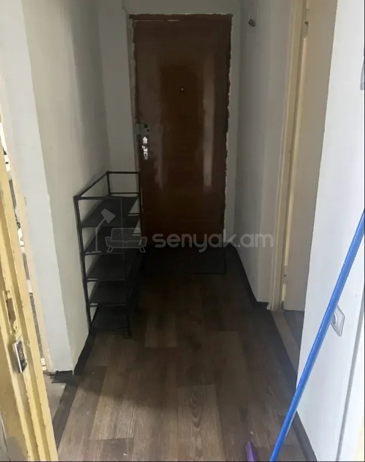 3 Սենյականոց Բնակարան, 72քմ, 2/4 հարկ, Նորմալ Վիճակում