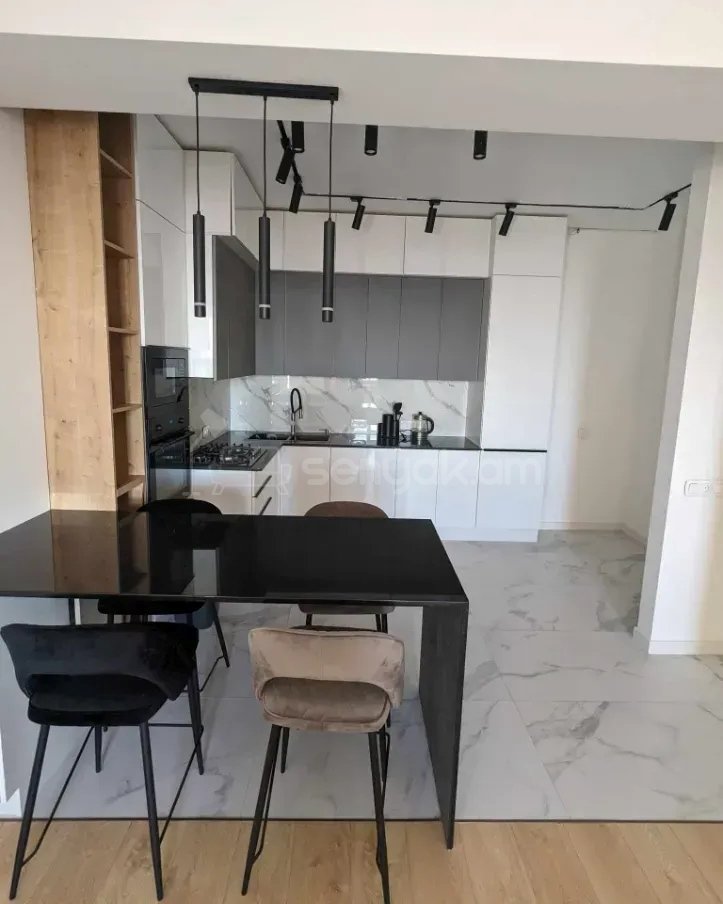 2 Սենյականոց Բնակարան Նորակառույցում, 58քմ, 8/12 հարկ, Կապիտալ Վերանորոգված