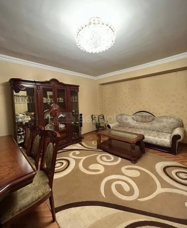 4 Սենյականոց Բնակարան, 90քմ, 1/9 հարկ, Կապիտալ Վերանորոգված
