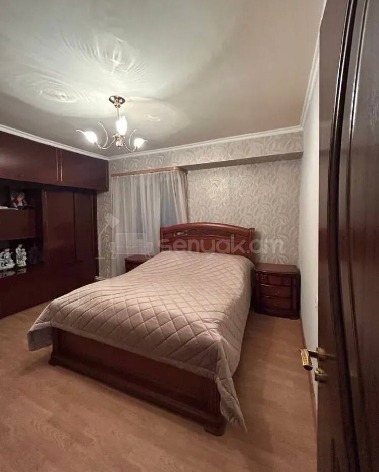 4 Սենյականոց Բնակարան, 90քմ, 1/9 հարկ, Կապիտալ Վերանորոգված