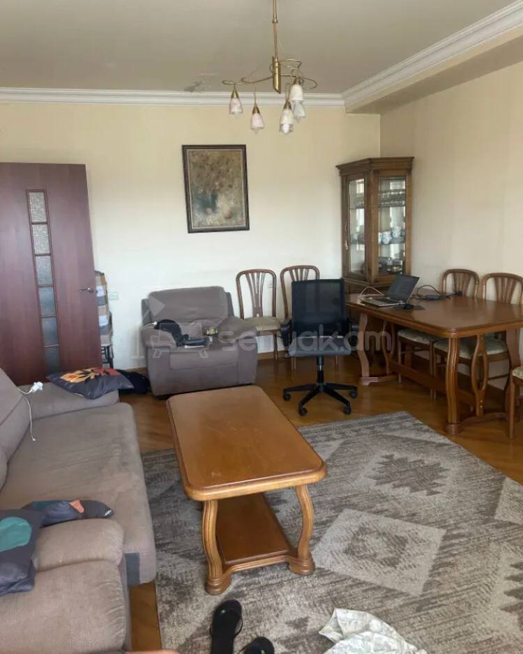 3 Սենյականոց Բնակարան, 80քմ, 11/14 հարկ, Կոսմետիկ Վերանորոգված