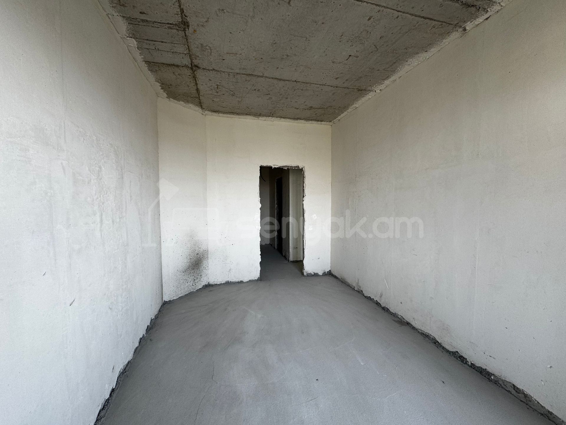 3 Սենյականոց Բնակարան Նորակառույցում, 84քմ, 14/18 հարկ, Զրոյական Վիճակում
