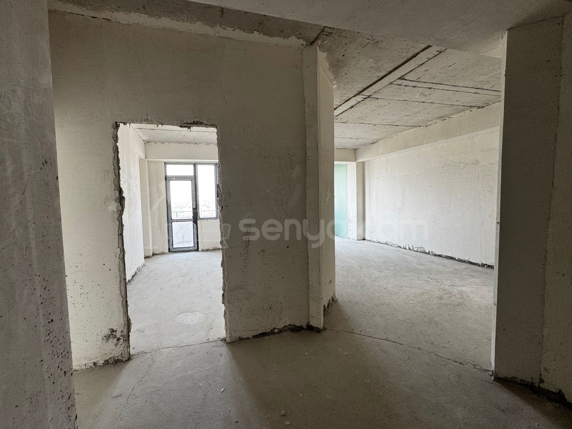 3 Սենյականոց Բնակարան Նորակառույցում, 84քմ, 14/18 հարկ, Զրոյական Վիճակում
