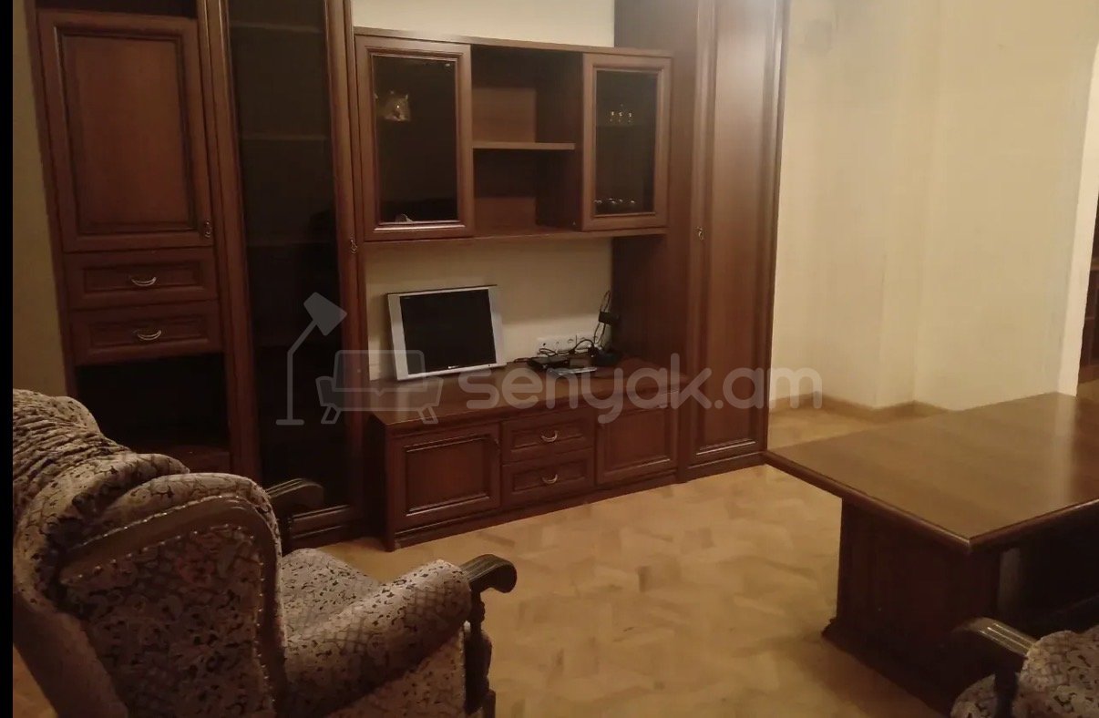 2 Սենյականոց Բնակարան, 63քմ, 3/8 հարկ, Նորմալ Վիճակում, Կահավորված
