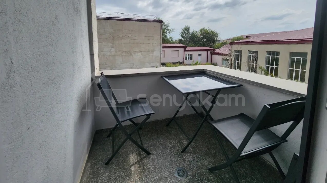 3 Սենյականոց Բնակարան Նորակառույցում, 60քմ, 2/8 հարկ, Դիզայներական Վերանորոգված