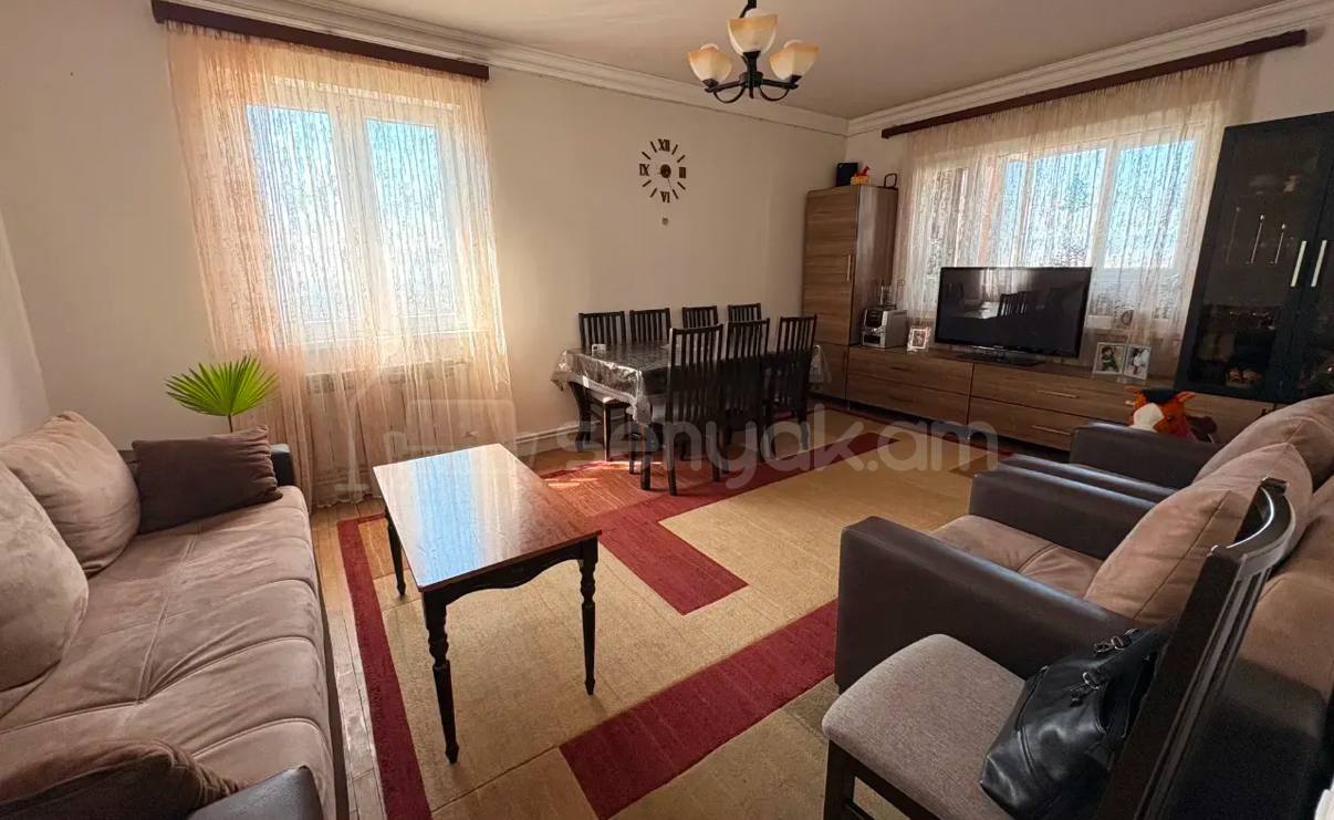 4 Սենյականոց Բնակարան, 91քմ, 6/9 հարկ, Կապիտալ Վերանորոգված