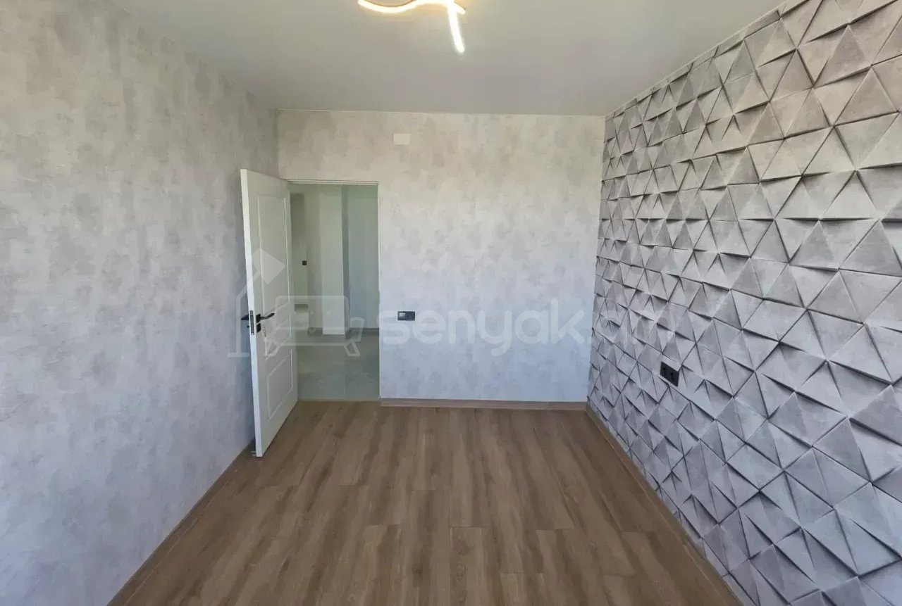 3 Սենյականոց Բնակարան, 78քմ, 5/9 հարկ, Կապիտալ Վերանորոգված