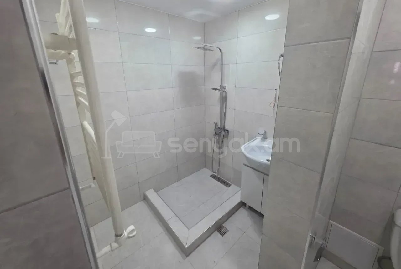 3 Սենյականոց Բնակարան, 78քմ, 5/9 հարկ, Կապիտալ Վերանորոգված