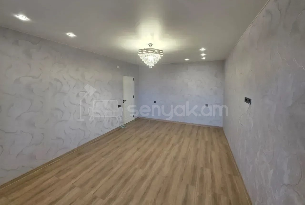 3 Սենյականոց Բնակարան, 78քմ, 5/9 հարկ, Կապիտալ Վերանորոգված