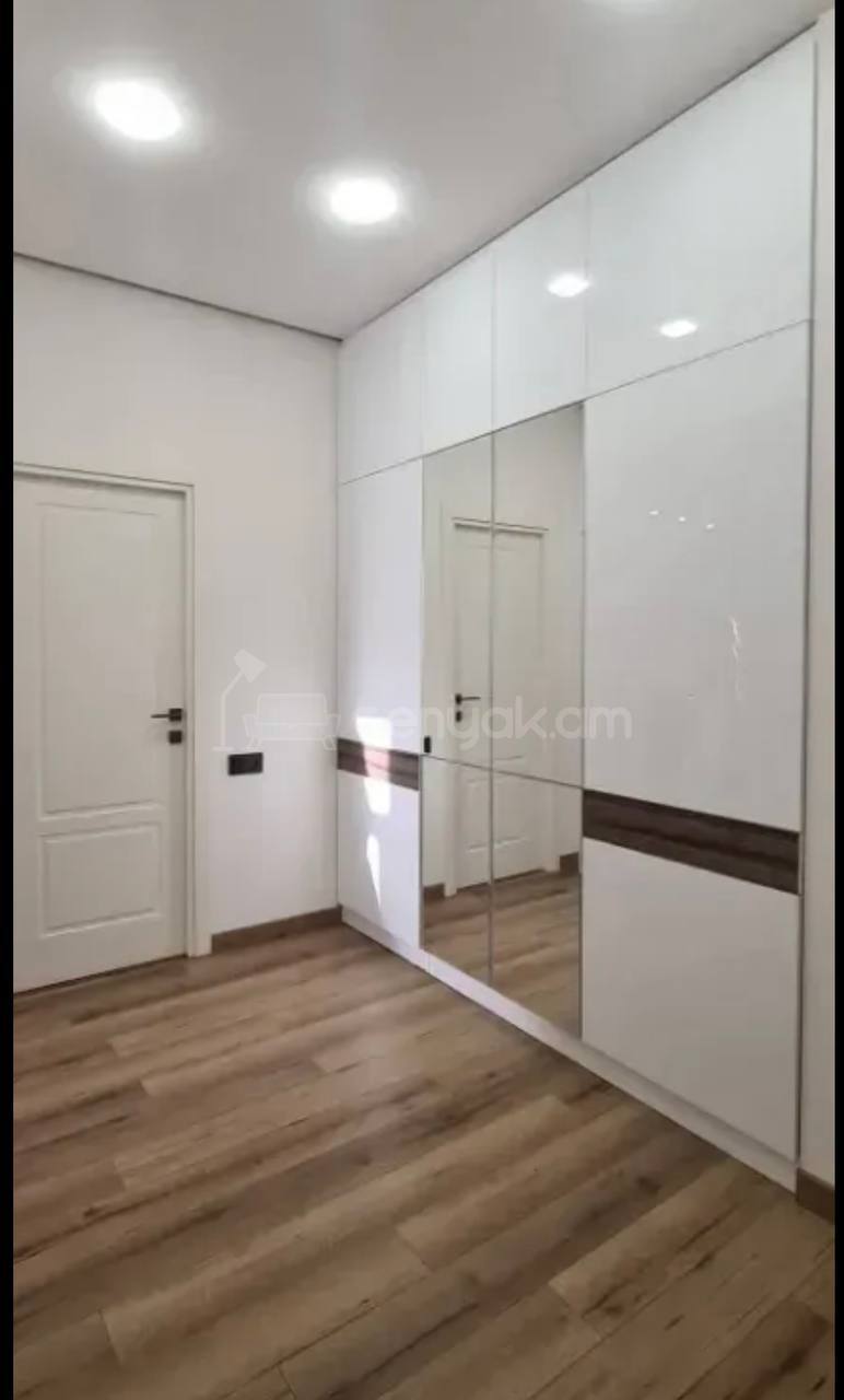 3 Սենյականոց Բնակարան, 60քմ, 13/14 հարկ, Կապիտալ Վերանորոգված, Կահավորված