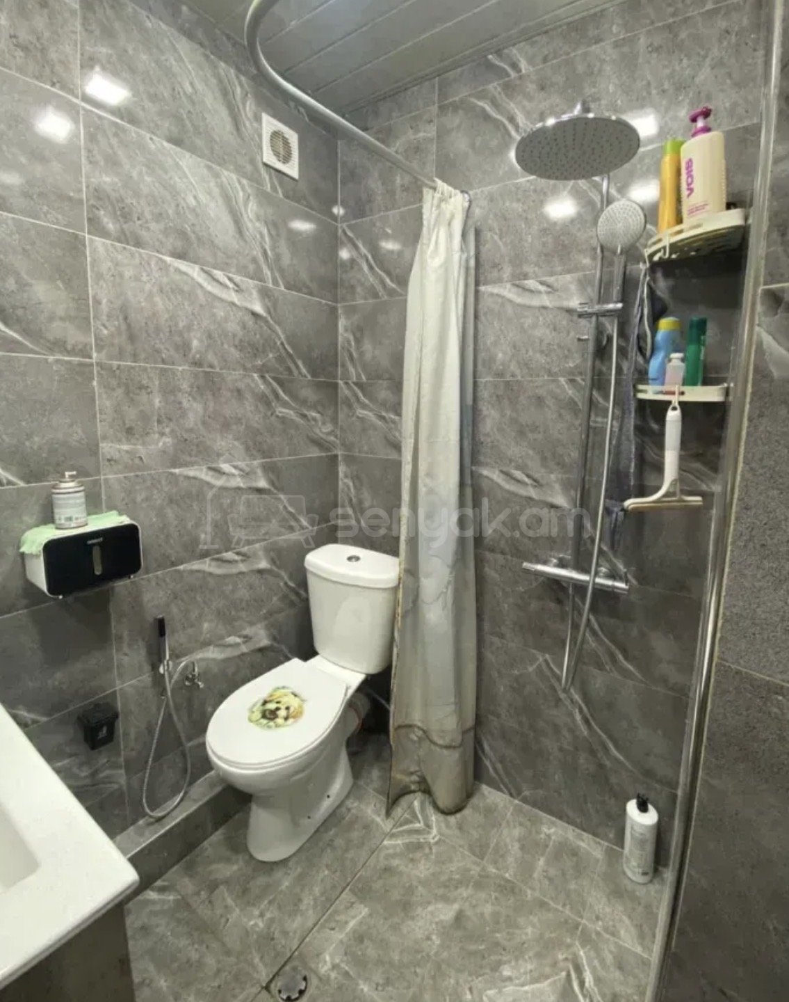 3 Սենյականոց Բնակարան Քարե Շենքում, 55քմ, 2/4 հարկ, Կապիտալ Վերանորոգված