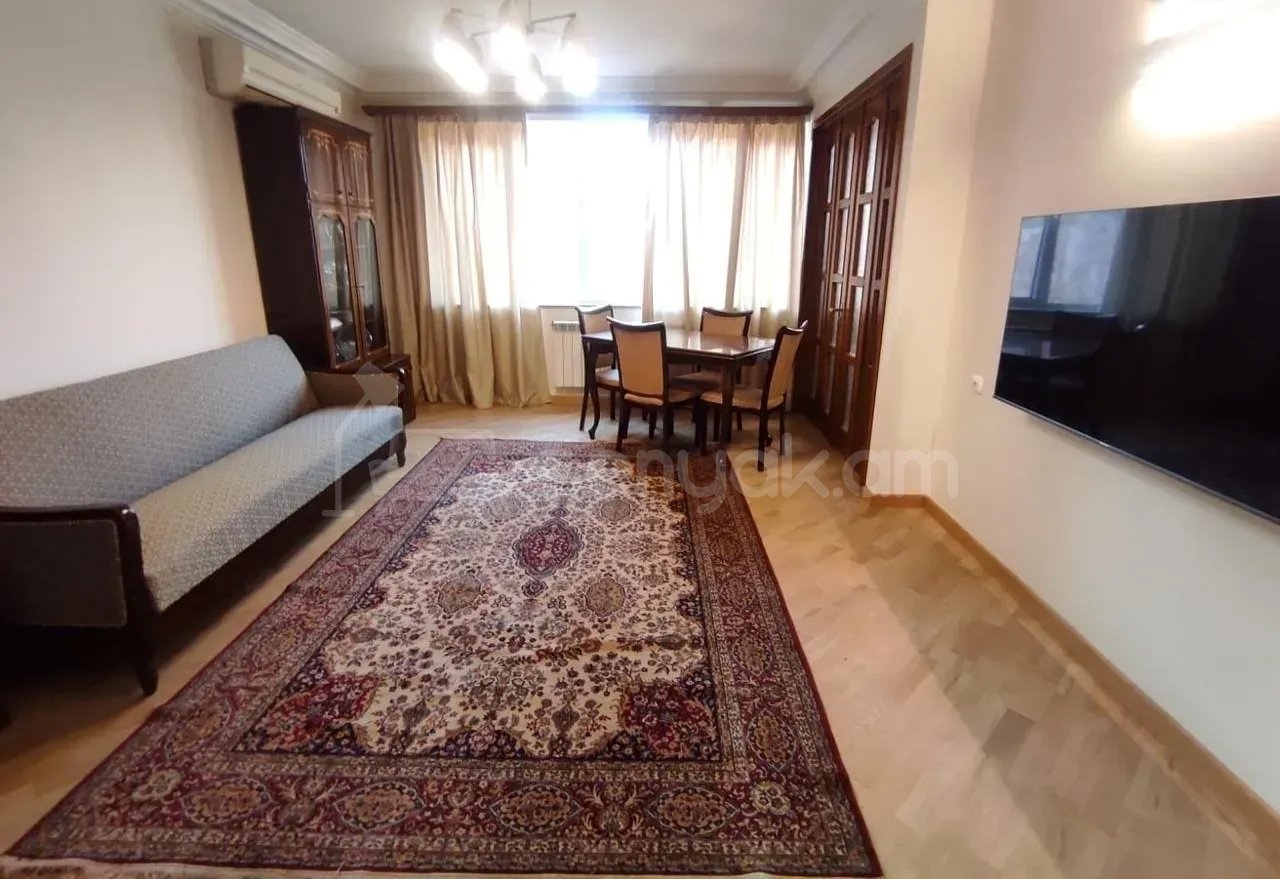 3 Սենյականոց Բնակարան, 79քմ, 4/10 հարկ, Կապիտալ Վերանորոգված